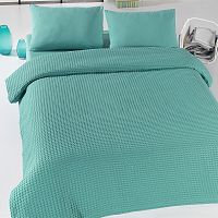 Zelený ľahký bavlnený pléd cez posteľ Green Pique, 200 × 240 cm