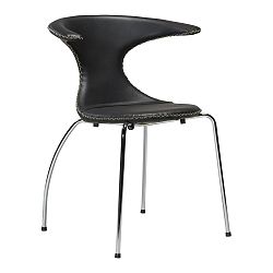 Čierna kožená jedálenská stolička s pochrómovanou podnožou DAN–FORM Flair