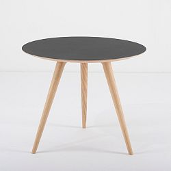 Príručný stolík z dubového dreva s čiernou doskou Gazzda Arp, Ø 55 cm